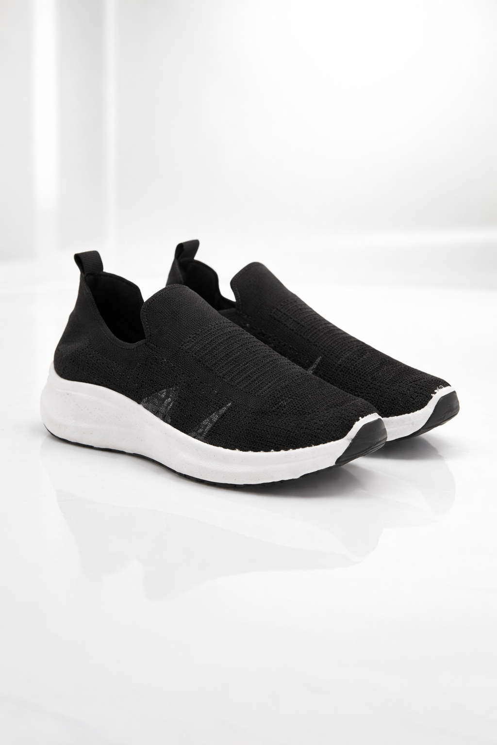 Black Camel Slip on Shoes 8511, Black