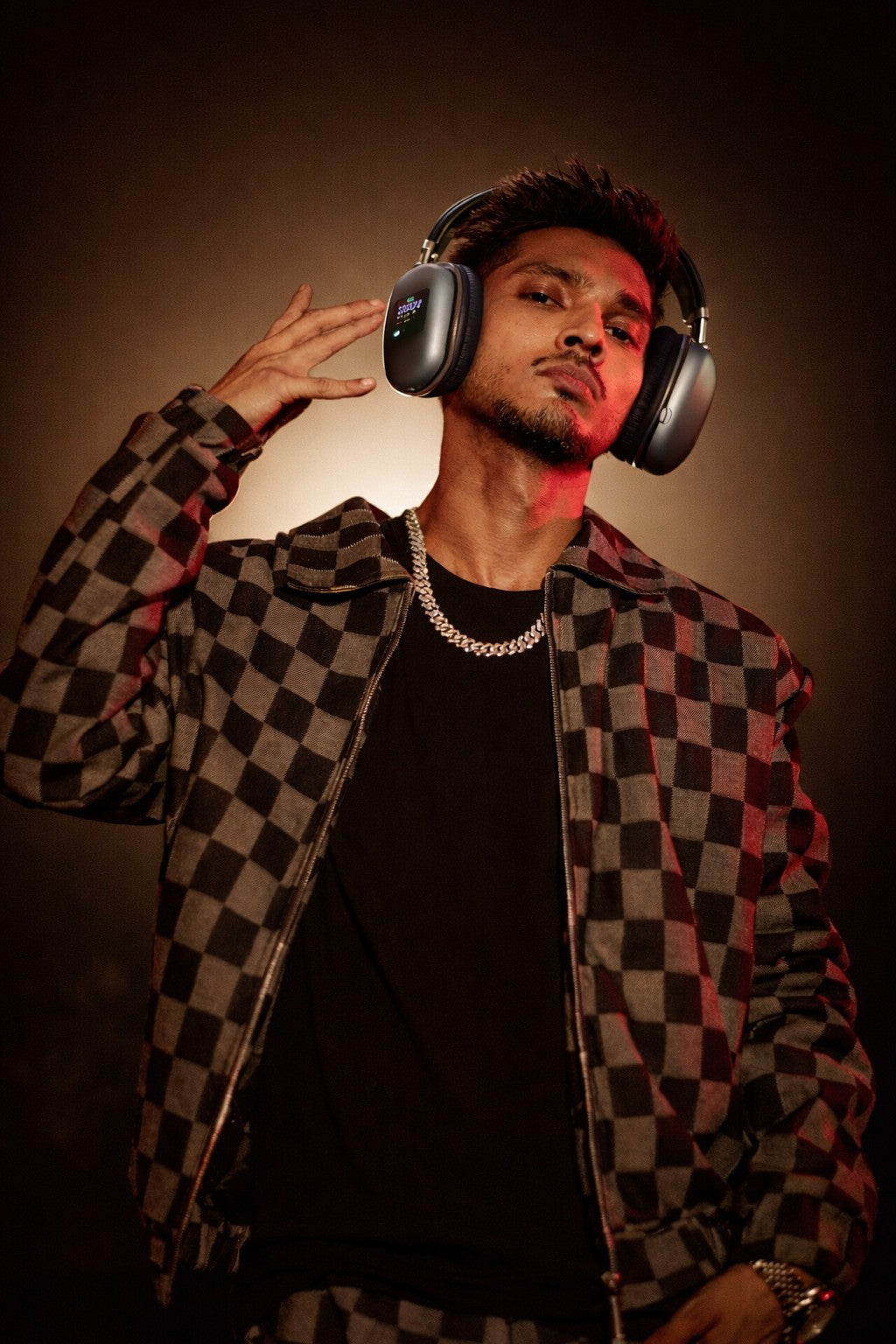 Black Display Headphone